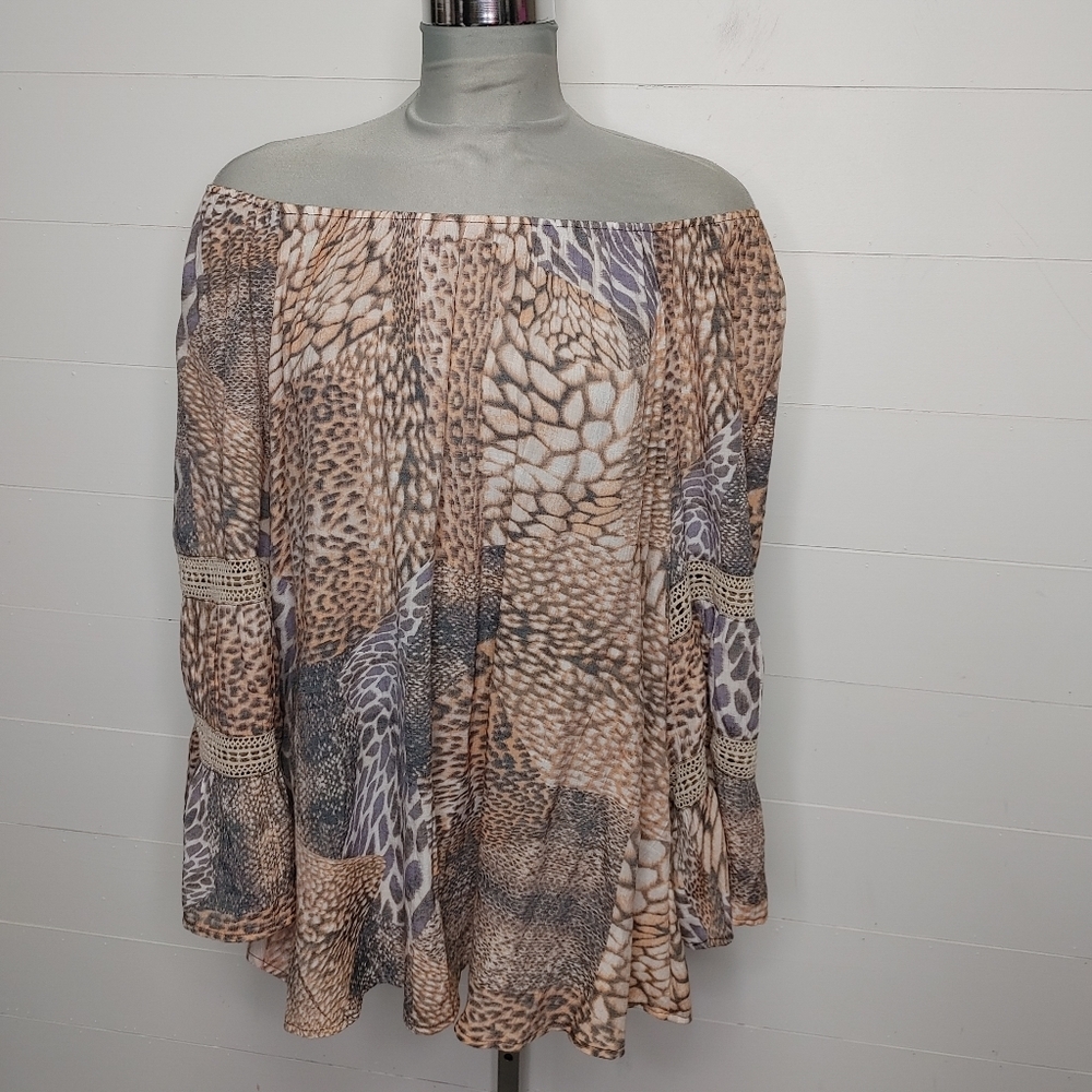 Spense animal print off-shoulder blouse 3X
